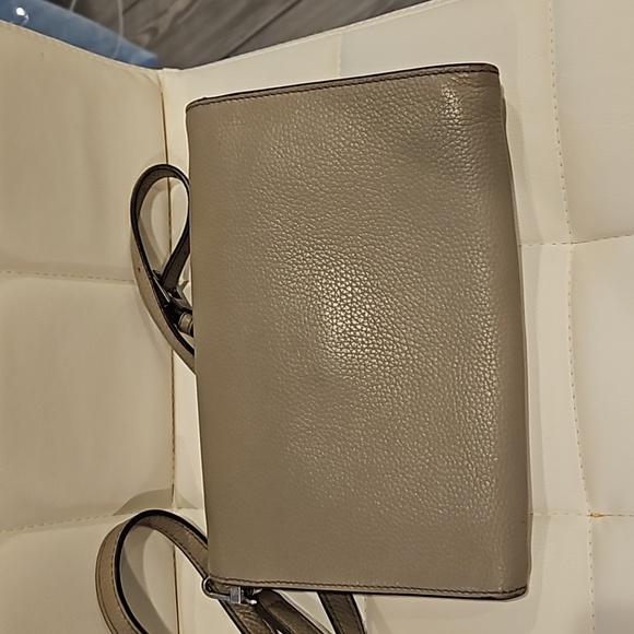 🎉HP🎉 TORY BURCH Britten clutch/crossbody bag - Picture 6 of 13